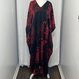SANTE CLASSICS red and black kaftan moo moo. One size.
